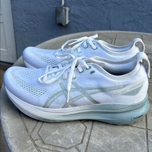 ASICS Women's Kayano 31 running shoes